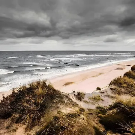 Апартаменты Gemuetliche Reet-pool-sauna Кайтум