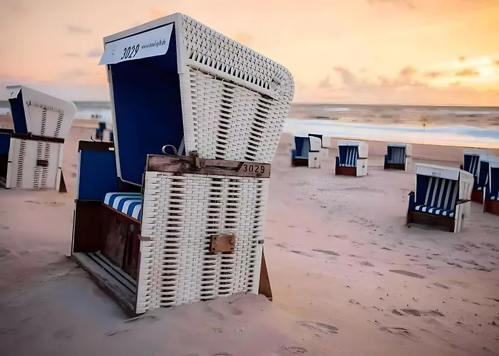 Gemuetliche Reet-pool-sauna Apartamento